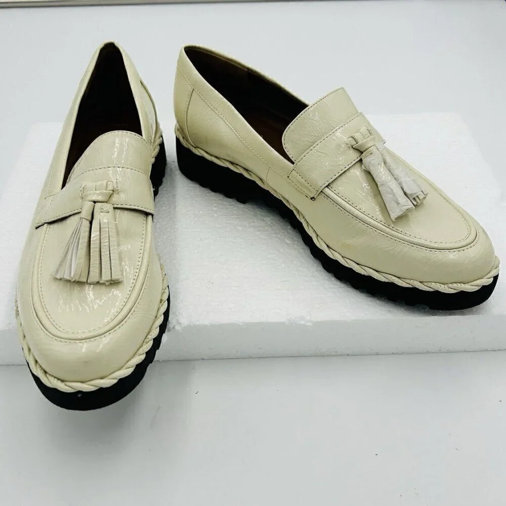 Franco Sarto Carolynn Womens Sz 8.5 Lug Sole Tassel Patent Leather Loafers Ivory